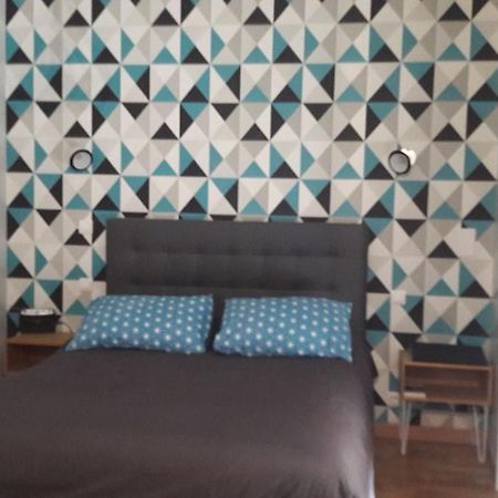 Un Appartement Lumineux Au Parc Beaumont 波城 外观 照片