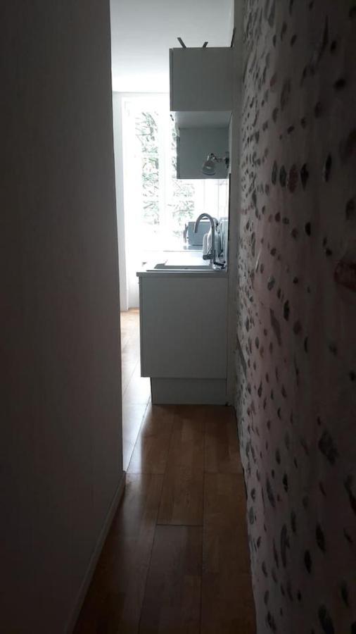 Un Appartement Lumineux Au Parc Beaumont 波城 外观 照片